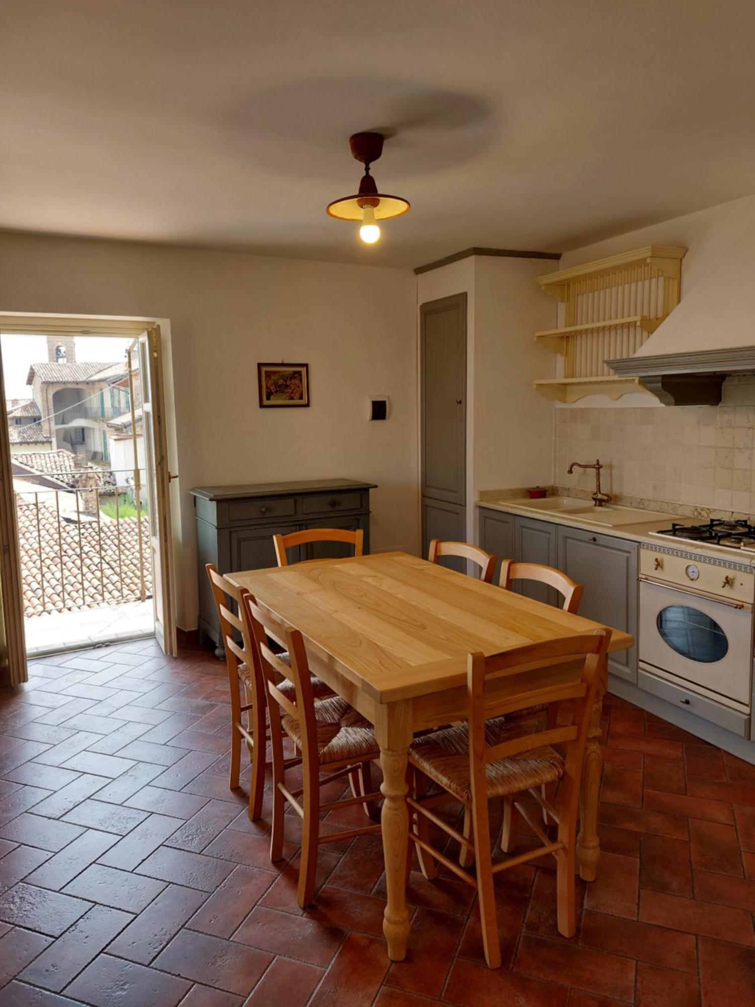 Il Giardino Di Olivia Apartment Guarene Bagian luar foto